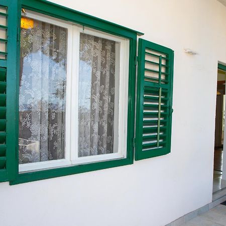 Apartment Nola Podgora Zimmer foto